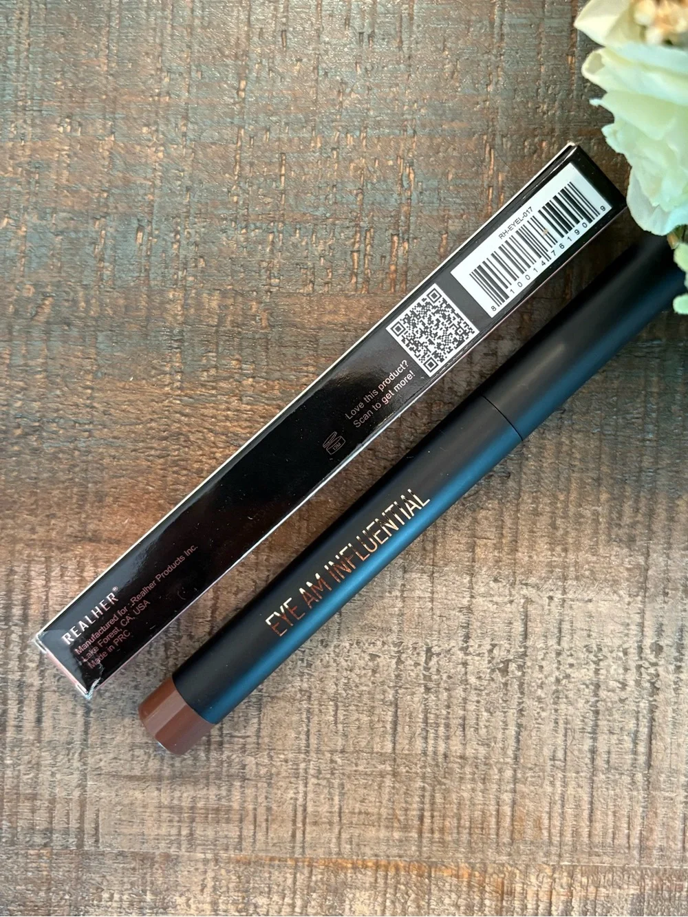 New REALHER Cream EYESHADOW STICK in EYE AM INFLUENTIAL {Chocolate Matte}
